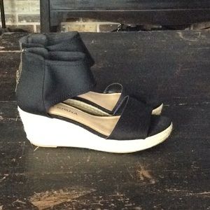 Wedge sandal